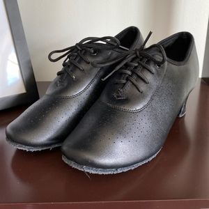 Women's Lace-up Black Leather Latin Salsa Tango Ballroom Modern Dance Shoes